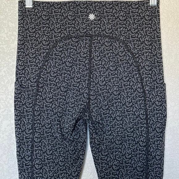 NWOT Athleta Womens Ultimate Stash Textured 7/8 Tight Black Leggings Size M - Picture 5 of 9
